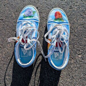 Vans: One Piece x Old Skool sneakers Size Womens 6.5 Mens 5.0